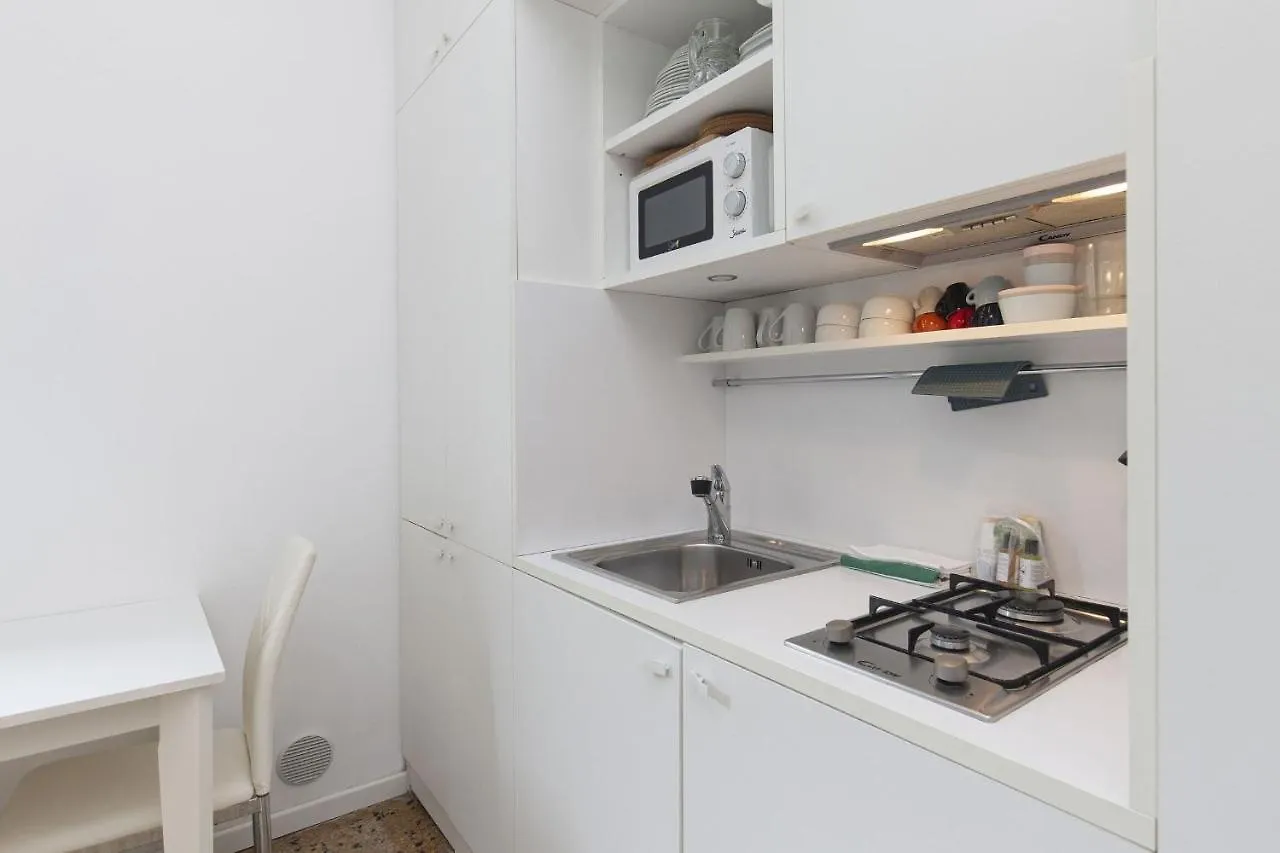 Residence Santa Marta By Halldis Venecia
