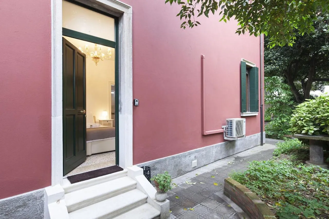 Residence Santa Marta By Halldis Venecia Apartamento